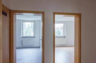 Wohnung mieten in 44649 Herne, Renovierte 1.OG-Wohnung (2ZKB) mit EBK & Garage | ruhige Lage (HER-Wanne)