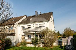 Haus kaufen in 53840 Troisdorf, Gepflegtes Dreifamilienhaus als solide Kapitalanlage und/oder zur Eigennutzung!