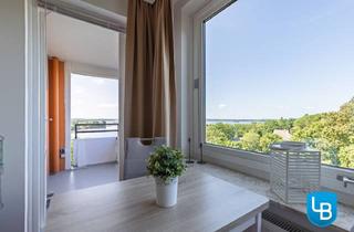 Wohnung mieten in 24306 Plön, Stilvolle möblierte 2,5-Zimmer-Mietwohnung mit Balkon und Seeblick in Plön