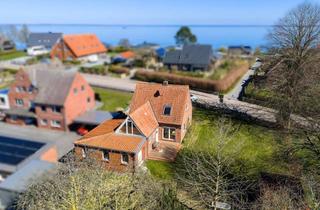 Einfamilienhaus kaufen in 24972 Steinberg, Wohnen, wo das Meer zum Alltag gehört - Solides, modernisiertes Haus auf großem Grundstück