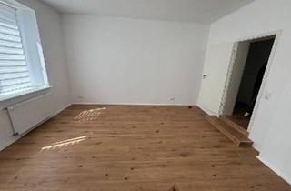 Wohnung kaufen in 95028 Hof, Hof - Moderne 3-Zimmer-Wohnung in 95028 Hof Kernsanierung mit EBK