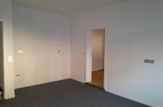 Haus kaufen in 56479 Hellenhahn-Schellenberg, Hellenhahn-Schellenberg - Haus mit Scheune + 2 Garagen & Doppelgarage + Hof & Garten