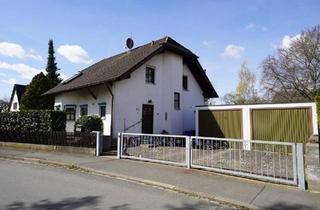 Einfamilienhaus kaufen in 90765 Fürth, Fürth - Freistehendes Einfamilienhaus mit Garten in Fürth-Sack