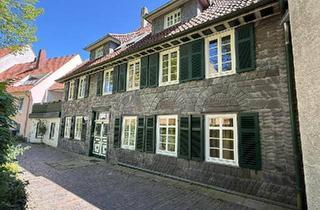 Haus kaufen in 32130 Enger, Enger - Denkmalgeschütztes Schieferhaus mit Gewerbeeinheit