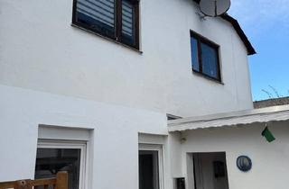 Mehrfamilienhaus kaufen in 35745 Herborn, Herborn - Mehrfamilienhaus mit Entwicklungspotenzial 4-5 Einheiten