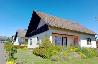 Einfamilienhaus kaufen in 55568 Staudernheim, Staudernheim - Freistehendes Einfamilienhaus mit Garage in guter Lage