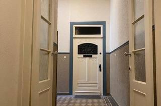 Wohnung kaufen in 65183 Wiesbaden, Wiesbaden - Möblierte 2 Zimmer Wohnung-Sanierter Altbau