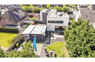 Haus kaufen in 40764 Langenfeld, Langenfeld - Architektenhaus im Bauhausstil * offene Wohn-Ess-Küchenlandschaft * hausinterner Aufzug * zwei offene Kamine * große...