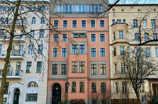 Wohnung kaufen in 10963 Berlin, Berlin - Besonderer Schnitt, starke Lage: 2 Zimmer im Herzen von Berlin