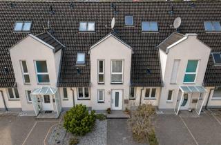 Haus kaufen in 33689 Bielefeld, Bielefeld - Einziehen & wohlfühlen: Gepflegtes Reihenmittelhaus mit Charme!