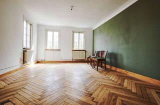 Wohnung kaufen in 71063 Sindelfingen, Exklusive 2,5-Zimmer-Stadtwohnung im historischen Herz der Sindelfinger Innenstadt