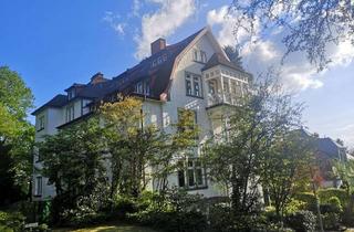 Wohnung mieten in 61462 Königstein, Geräumige 2,5 Zimmer-Wohnung mit Balkon und Kamin