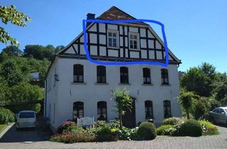 Wohnung mieten in Bilsteiner Markt, 57368 Lennestadt, Erstbezug! Stilvolle 3-ZKB im Denkmal (1783) | neue Küche | saniert | opt. Werkstatt, Garten+Carport