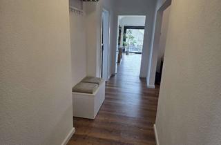 Wohnung mieten in 53340 Meckenheim, 3-Zimmer-Wohnung mit großer Süd-Dachterrasse & separatem Eingang in ruhiger Lage