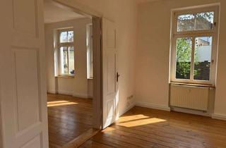 Wohnung mieten in Bahnhofstraße, 17207 Röbel, Zuhause mit viel Platz in Röbel: 3-Zimmer-Altbauwohnung