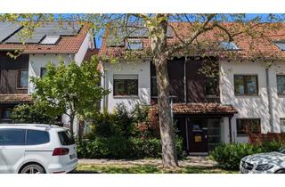 Reihenhaus kaufen in Erlachstraße 14, 71088 Holzgerlingen, Einziehen und Wohlfühlen im XXL Reihenhaus