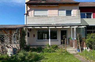 Reihenhaus kaufen in Gablonzerstraße 32, 84130 Dingolfing, Viel Platz in Dingolfing: Endreihenhaus mit sechs Zimmern