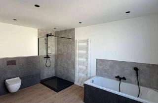 Haus kaufen in 66130 Saarbrücken, Traumhaus statt Eigentumswohnung: kernsanierte DHH mit Garten, Balkon & Ausbaupotenzial
