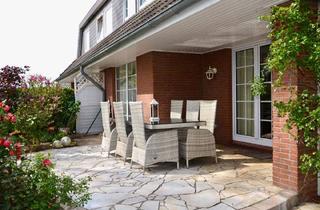 Haus kaufen in 30826 Garbsen, Wohlfühlhaus: 3-4 Zi., optimalen Grundriss, pflegeleichten Garten. Kamin. Carport. Keller. Frei.