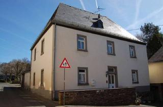 Haus kaufen in 56826 Wollmerath, "WOHNEN MIT GESCHICHTE - EHEMALIGES PFARRHAUS IN DER MALERISCHEN EIFEL - MIT GROSSEM GARTEN"