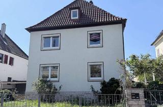 Haus kaufen in 70806 Kornwestheim, Zweifamilienhaus mit Charakter und großem Potenzial