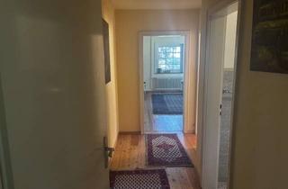 Haus kaufen in 29643 Neuenkirchen, Idylle trifft Potenzial – Reetdachhaus mit großem, bebaubarem Grundstück