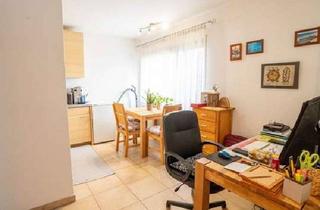 Wohnung kaufen in Furtholz 27, 71134 Aidlingen, * Attraktive Kapitalanlage: Gepflegte 1,5-Zimmer-Whg mit Terrasse und TG-Stellplatz in Aidlingen *