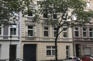Wohnung kaufen in Barbarastraße 10, 40476 Derendorf, Lichtdurchflutete Dachgeschosswohnung in Derendorf inkl. Stellplatz im Hof