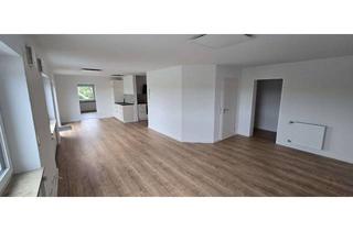 Wohnung mieten in Oberbrühlstraße 11, 78247 Hilzingen, Erstbezug nach Modernisierung