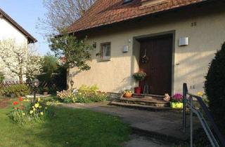 Wohnung mieten in Alte Hauptstraße 40, 35510 Butzbach, 3,5 Zimmer mit großem Garten