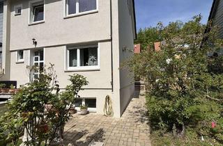 Doppelhaushälfte kaufen in 70771 Leinfelden-Echterdingen, Doppelhaushälfte in ruhiger, sonniger Ortsrandlage