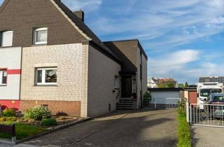 Doppelhaushälfte kaufen in 44536 Lünen, Seltene Gelegenheit - Großzügige Doppelhaushälfte mit Garten und Doppelgarage