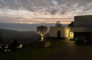 Haus mieten in 32760 Detmold, Exklusives Architektenhaus mit Panoramablick, Sauna & hochwertiger Ausstattung in Detmold-Berlebeck