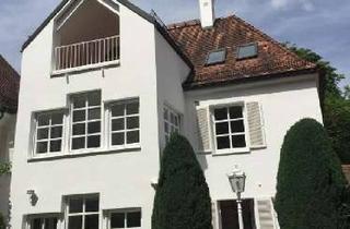 Haus mieten in Flemingstraße 34, 81925 Bogenhausen, Traumhaftes Familiendomizil: Großzügiges Einfamilienhaus mit Garten, Loggia und Tiefgarage