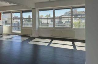 Büro zu mieten in Prinzessinnenstraße 30, 10969 Kreuzberg, 237,33 qm Loftbüro am Oranienplatz in Kreuzberg SO 36 mit großer privater Südterrasse