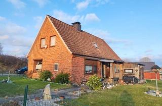 Einfamilienhaus kaufen in 24805 Hamdorf, Hamdorf - Dein Logenplatz an der Eider: Platz, Grün und ein toller Blick