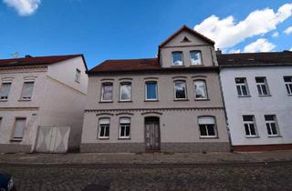 Mehrfamilienhaus kaufen in 39288 Burg, Burg - 44.000 ? Kaltmiete pro Jahr Mehrfamilienhaus in Burg zu verkaufen