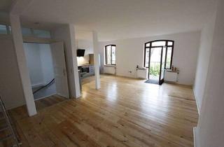 Wohnung kaufen in 28203 Fesenfeld, Helle 3-Zimmer-Altbauwohnung mit großer Südterrasse in ruhiger Lage im Fesenfeld