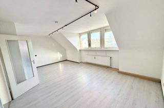 Wohnung kaufen in Seukendorfer Straße, 90587 Veitsbronn, helle 4-Zimmer-Eigentumswohnung im Dachgeschoss, sofort frei, 90 qm Wohnfläche, provisionsfrei