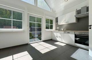 Wohnung kaufen in In Den Thalen 19a, 35683 Dillenburg, Modernisierte Dachgeschosswohnung in Dillenburg-Manderbach