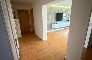 Wohnung kaufen in 68723 Oftersheim, Helle Erdgeschosswohnung mit Wohlfühl-Ambiente und Balkon