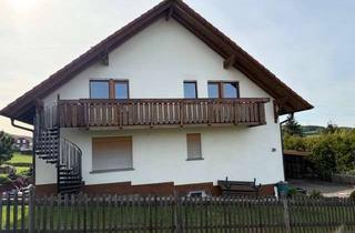 Wohnung mieten in 36391 Sinntal, Geräumige 4- Zimmer Dachgeschosswohnung mit Balkon in Sinntal Weiperz