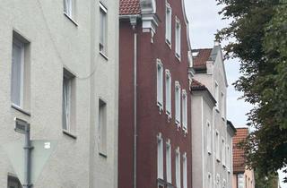 Wohnung mieten in 86153 Innenstadt, Stilvolle 2-ZKB-Altbauwohnung mit Südbalkon & modernem Bad
