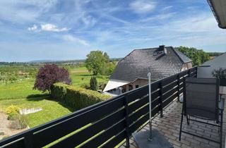 Wohnung mieten in Langenbroicher Straße 40, 52372 Kreuzau, 3-Zimmer-Wohnung mit Balkon in Kreuzau-Bergheim