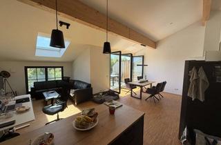 Wohnung mieten in Hauptstraße 18a, 83607 Holzkirchen, Sonnige 3- Zimmmer - Dachterrassenwohnung