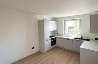 Lofts mieten in 23560 Moisling, Modernisierte 2–Zimmer Wohnung mit Loft–Charakter und Balkon. Eleganter Wohnkomfort in ruhiger Lage.