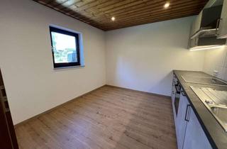 Wohnung mieten in Amselweg 31, 72189 Vöhringen, Erstbezug – Modernisierte 2,5 Zi. mit EBK & Fußbodenheizung