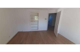 Wohnung mieten in 60316 Nordend-Ost, Wohnen mit Charakter: 2-Zimmer-Dachgeschosswohnung in Frankfurt