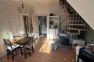 Wohnung mieten in 20354 Neustadt, 4-Zimmer Wohnung mit 101qm Gesamtfläche, Fördeblick und neuer Einbauküche