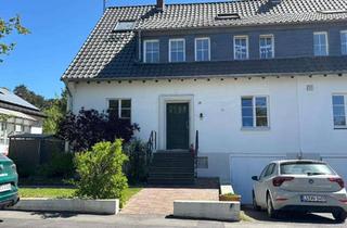 Wohnung mieten in 51503 Rösrath, Gemütliches Dachgeschoss, mit Terrasse in Ruhiglage an Einzelperson!
